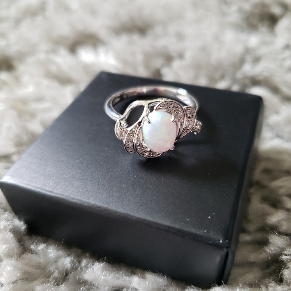NWT Sterling Silver Ring